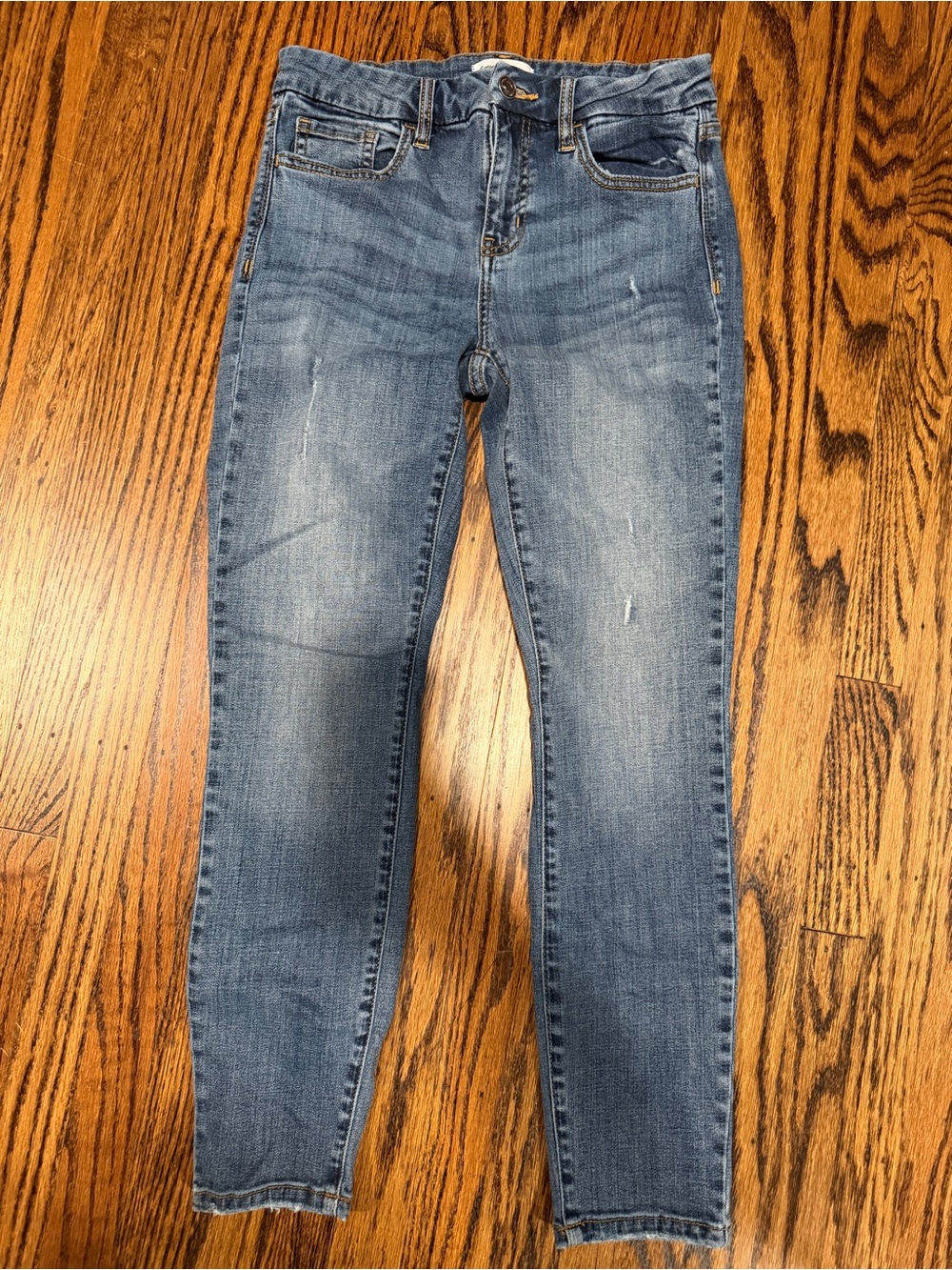 Studio Women's Skinny Jeans in Medium Wash Blue